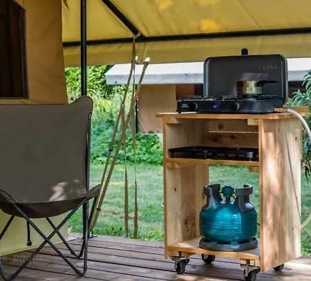 Camping Onlycamp Le Petit Bocage Les Essarts  Esterno foto